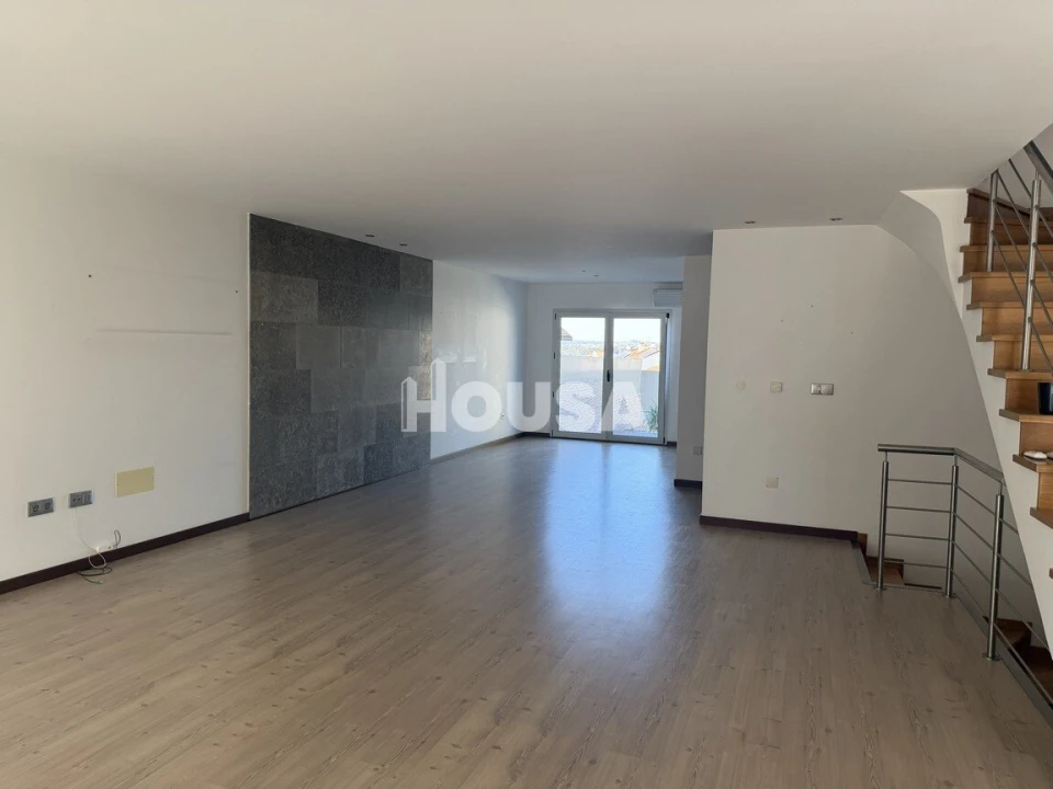 Moradia T3 para Venda em Leiria, Pousos, Barreira e Cortes Foto 3