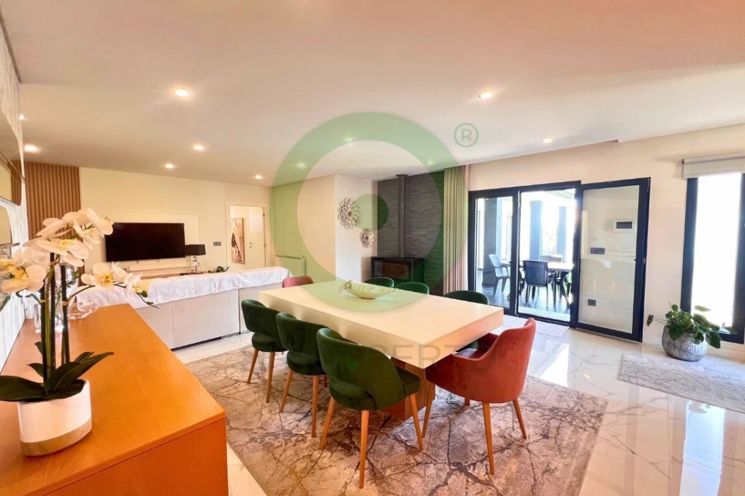 Moradia T4 para Venda em Valpaços e Sanfins Foto 8