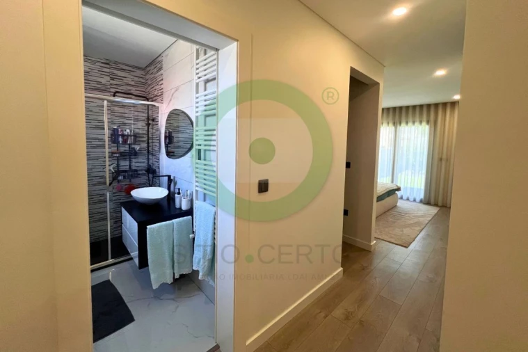 Moradia T4 para Venda em Valpaços e Sanfins Foto 14
