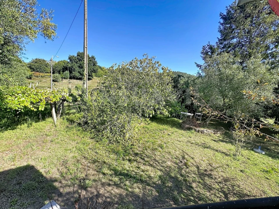 Moradia T3 para Venda em Amonde Foto 10
