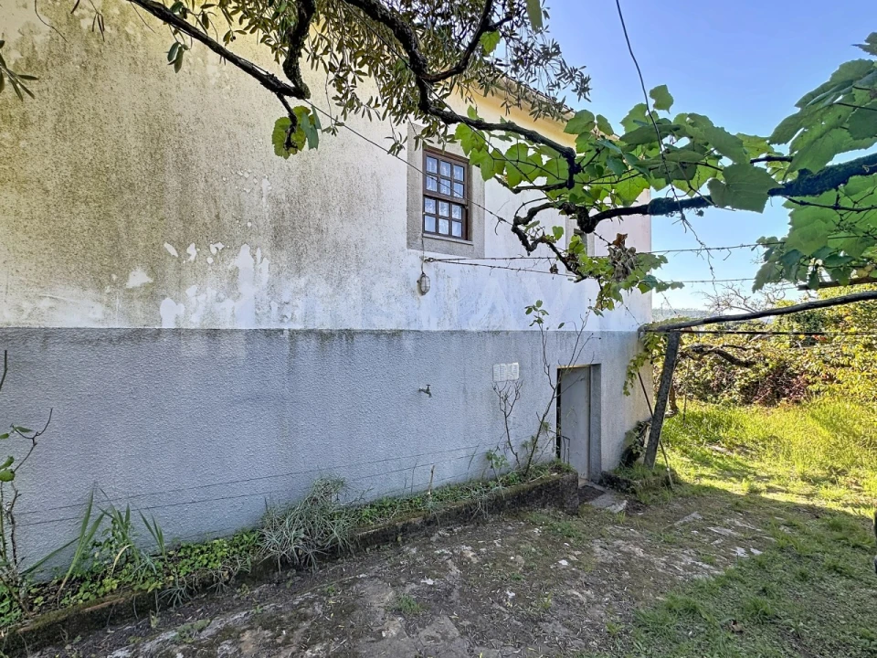 Moradia T3 para Venda em Amonde Foto 4