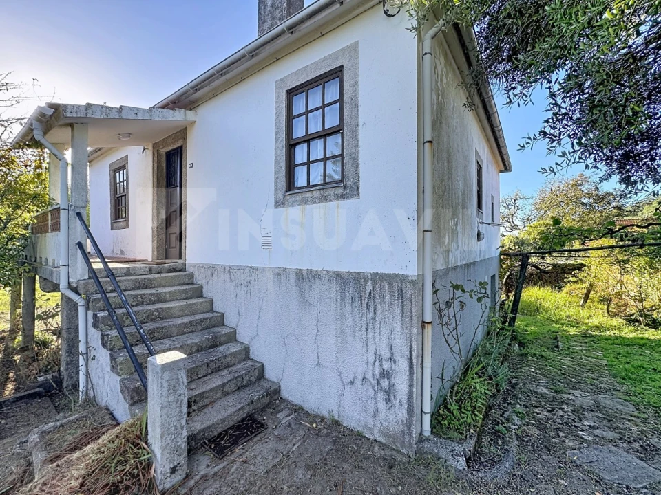 Moradia T3 para Venda em Amonde Foto 2