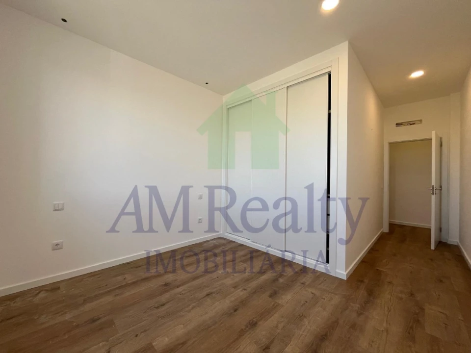 Apartamento T2 para Venda em Lourinhã e Atalaia Foto 8