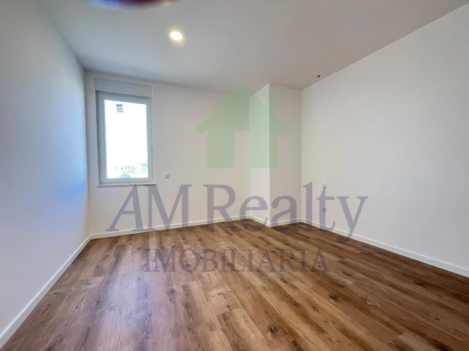 Apartamento T2 para Venda em Lourinhã e Atalaia Foto 13