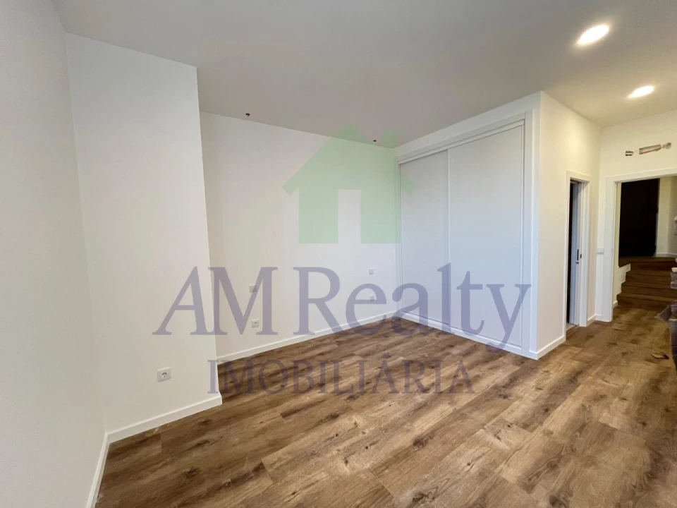 Apartamento T2 para Venda em Lourinhã e Atalaia Foto 15