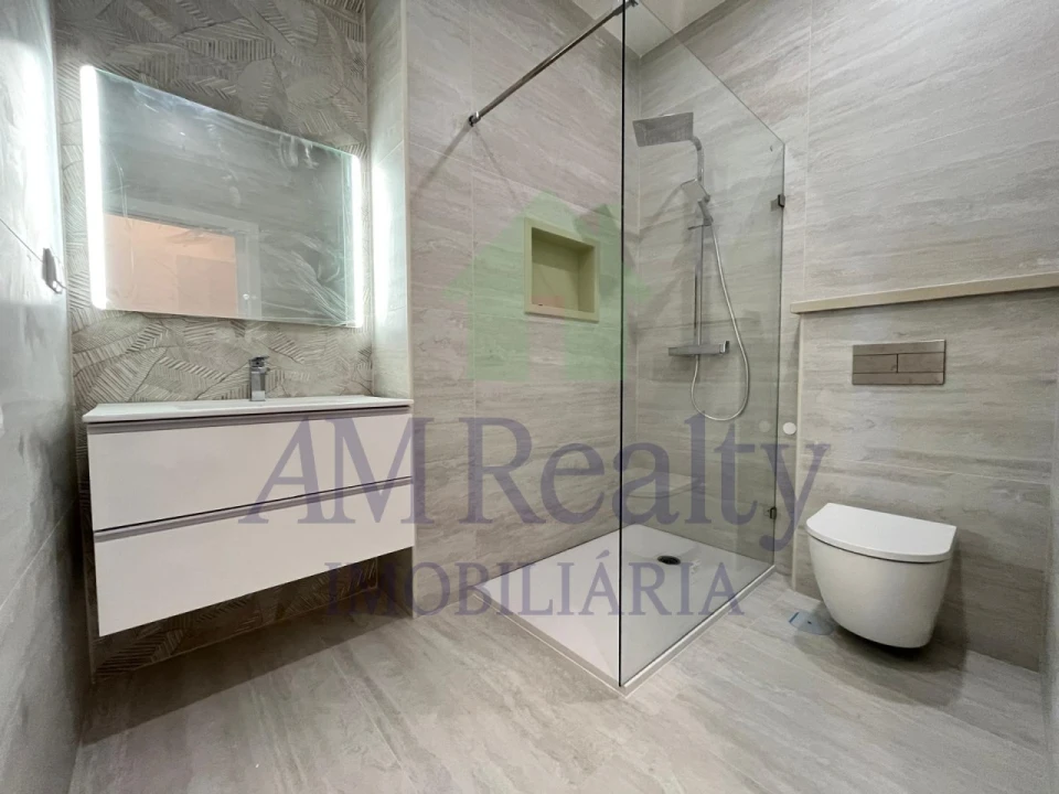 Apartamento T2 para Venda em Lourinhã e Atalaia Foto 18