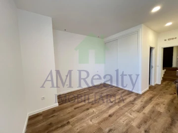 Apartamento T2 para Venda em Lourinhã e Atalaia