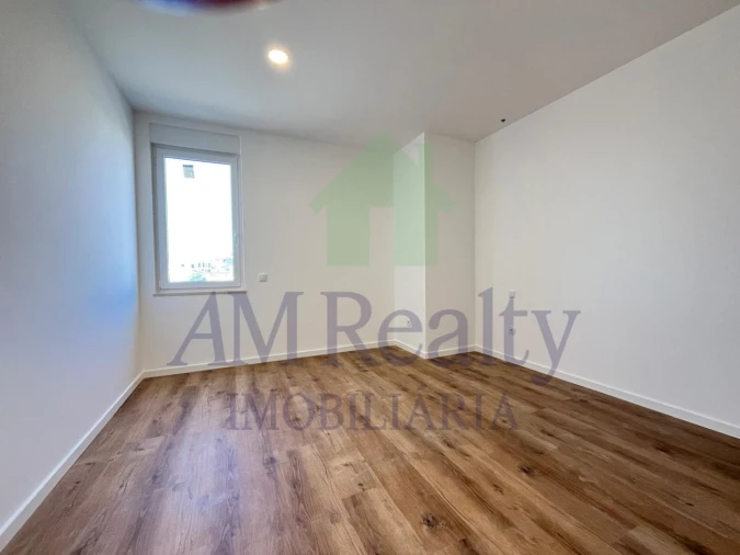 Apartamento T2 para Venda em Lourinhã e Atalaia Foto 13