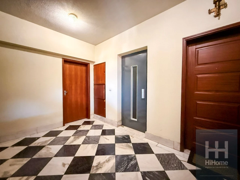 Apartamento T3 para Venda em Funchal (São Pedro) Foto 6