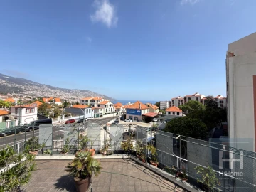 Apartamento T3 para Venda em Funchal (São Pedro)