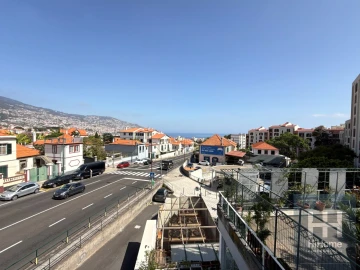 Apartamento T3 para Venda em Funchal (São Pedro)