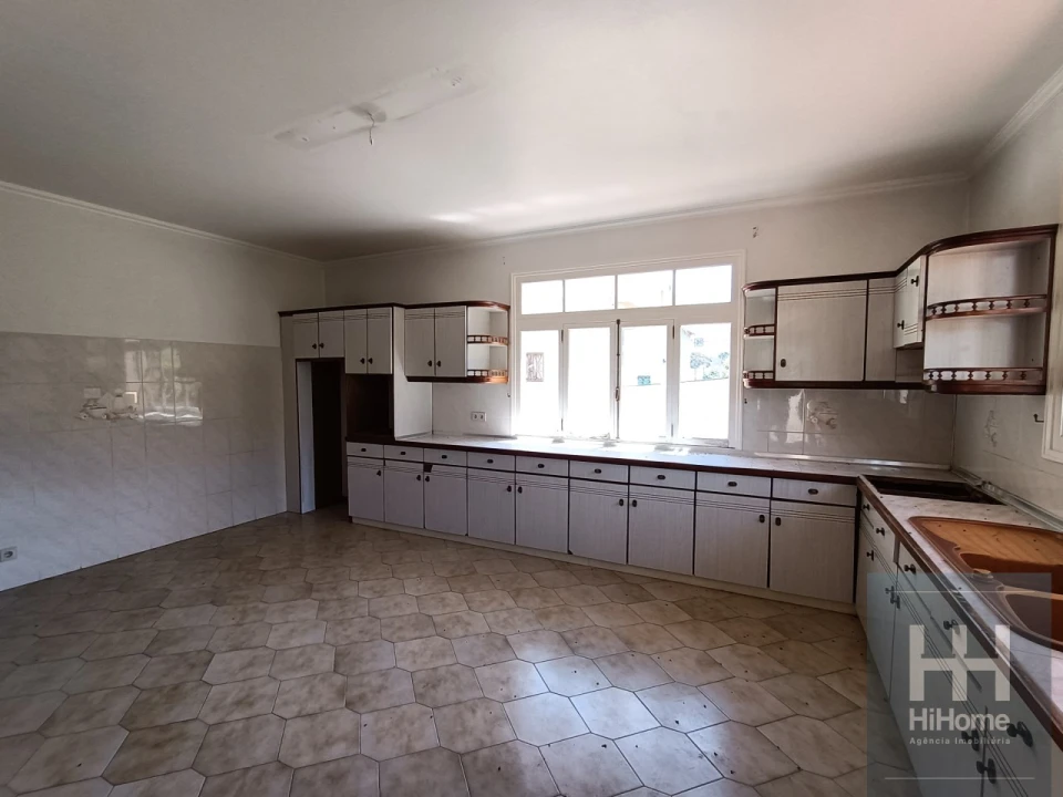 Moradia T4 para Venda em Santo Antonio Foto 27