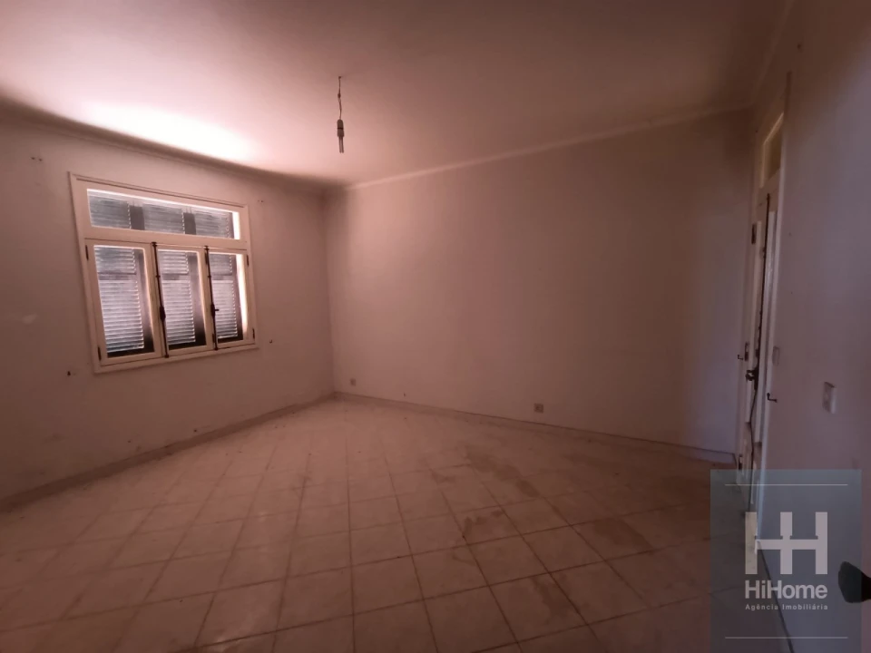 Moradia T4 para Venda em Santo Antonio Foto 36
