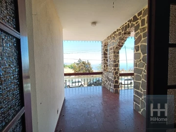 Moradia T4 para Venda em Santo Antonio