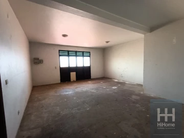 Moradia T4 para Venda em Santo Antonio