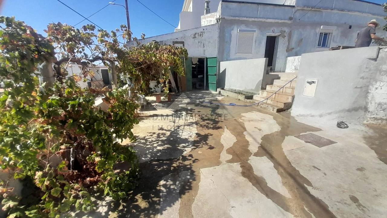 Moradia T2 para Venda em Odeleite Foto 3