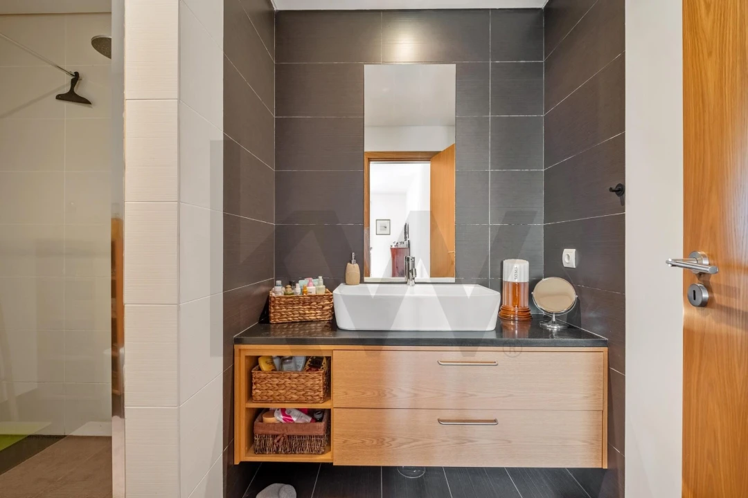Apartamento T3 para Venda em Caniço Foto 14