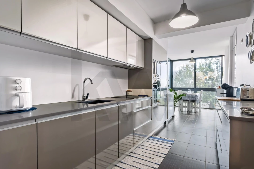 Apartamento T3 para Venda em Caniço Foto 8
