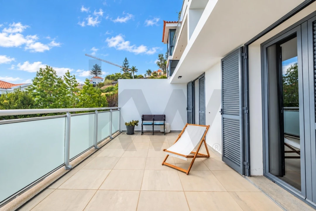 Apartamento T3 para Venda em Caniço Foto 20