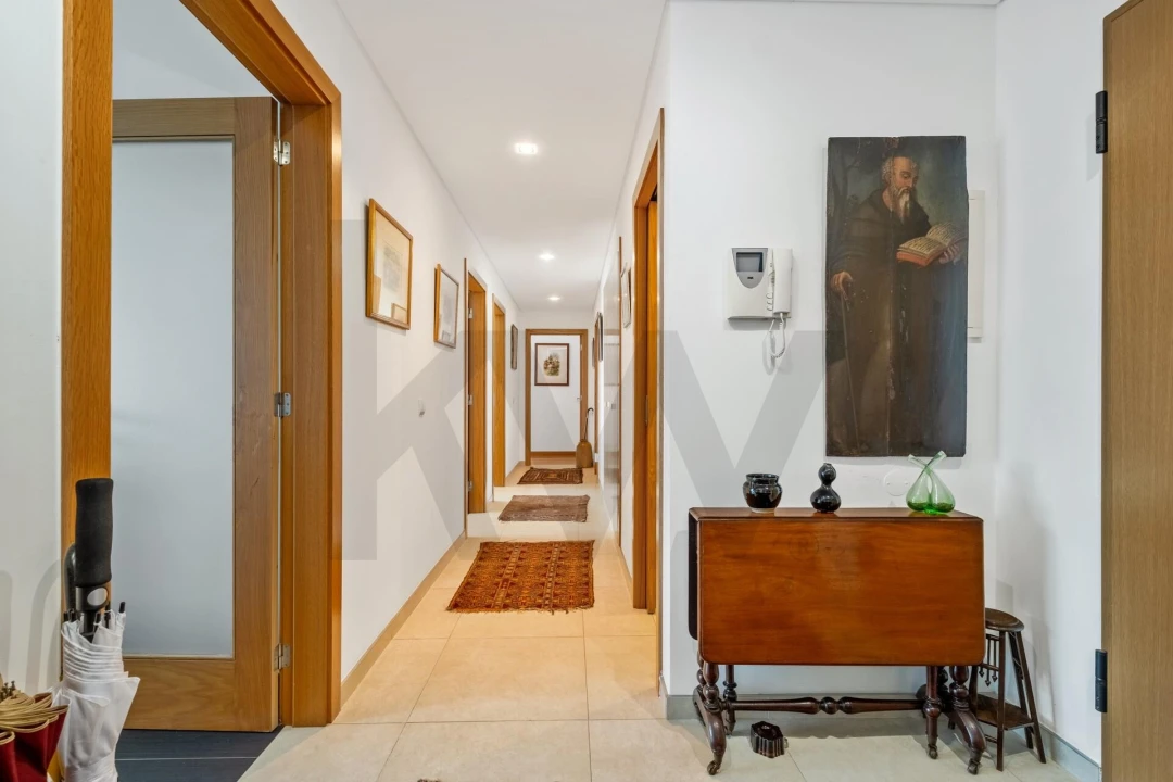 Apartamento T3 para Venda em Caniço Foto 3