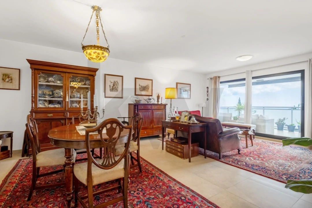 Apartamento T3 para Venda em Caniço Foto 1