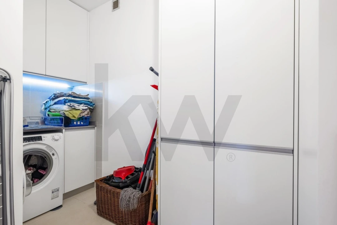 Apartamento T3 para Venda em Caniço Foto 11