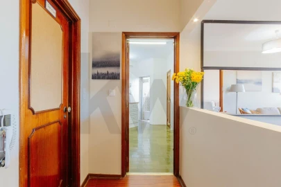 Apartamento T2 para Arrendamento em Oeiras e São Julião da Barra, Paço de Arcos e Caxias