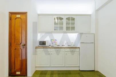 Apartamento T2 para Arrendamento em Oeiras e São Julião da Barra, Paço de Arcos e Caxias