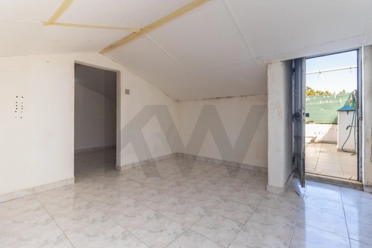 Moradia T1 para Venda em Setubal (São Sebastião) Foto 18
