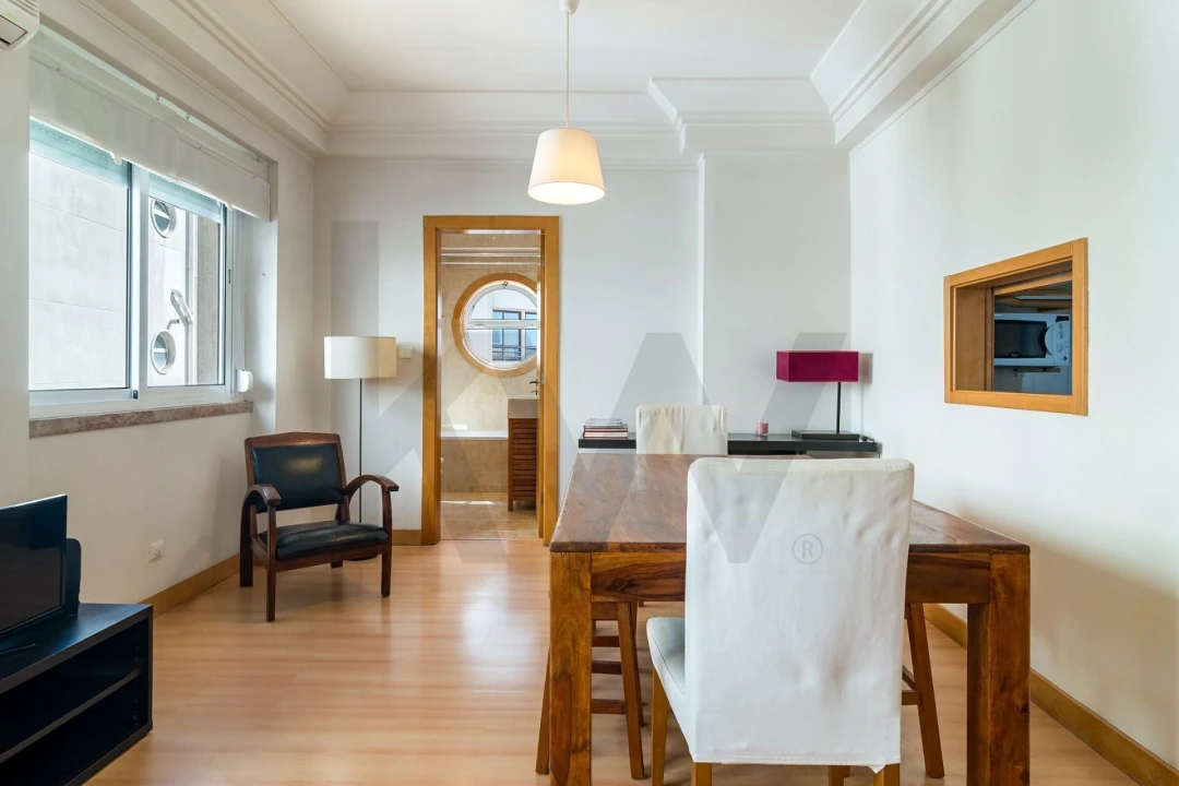 Apartamento T1 para Venda em Santo António Foto 1
