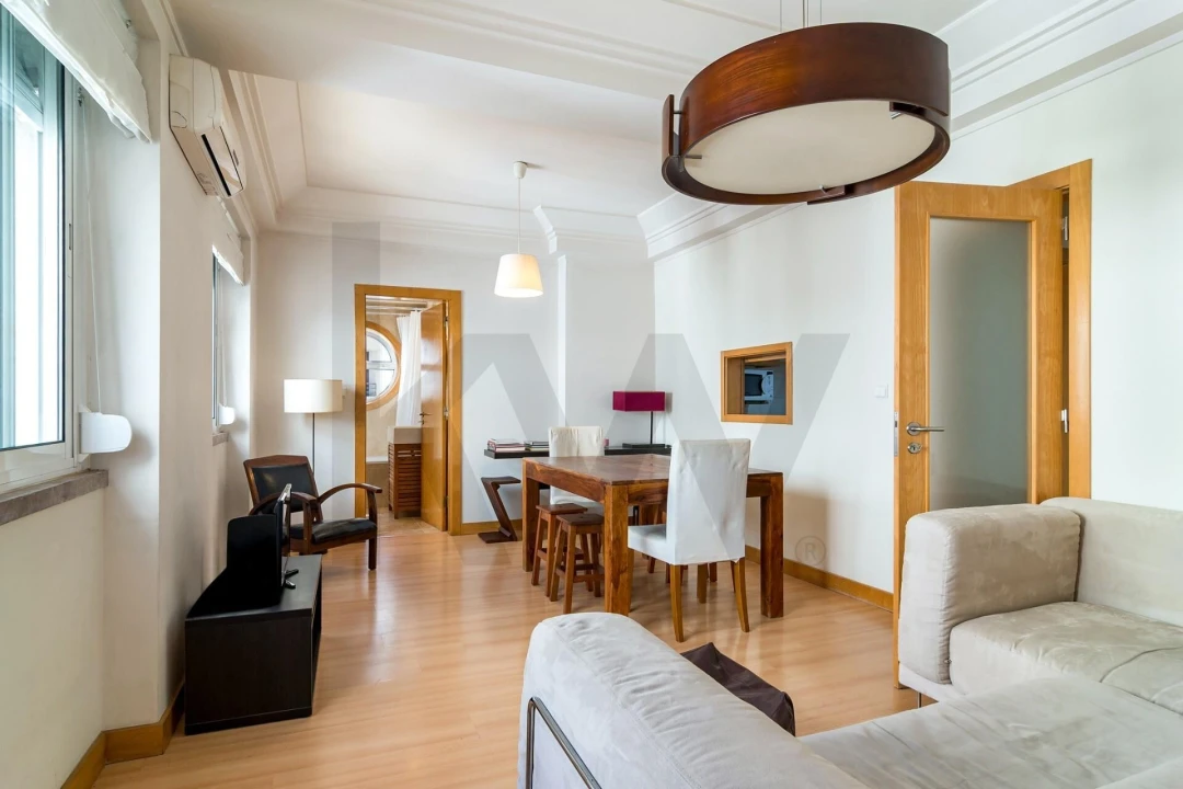 Apartamento T1 para Venda em Santo António Foto 2