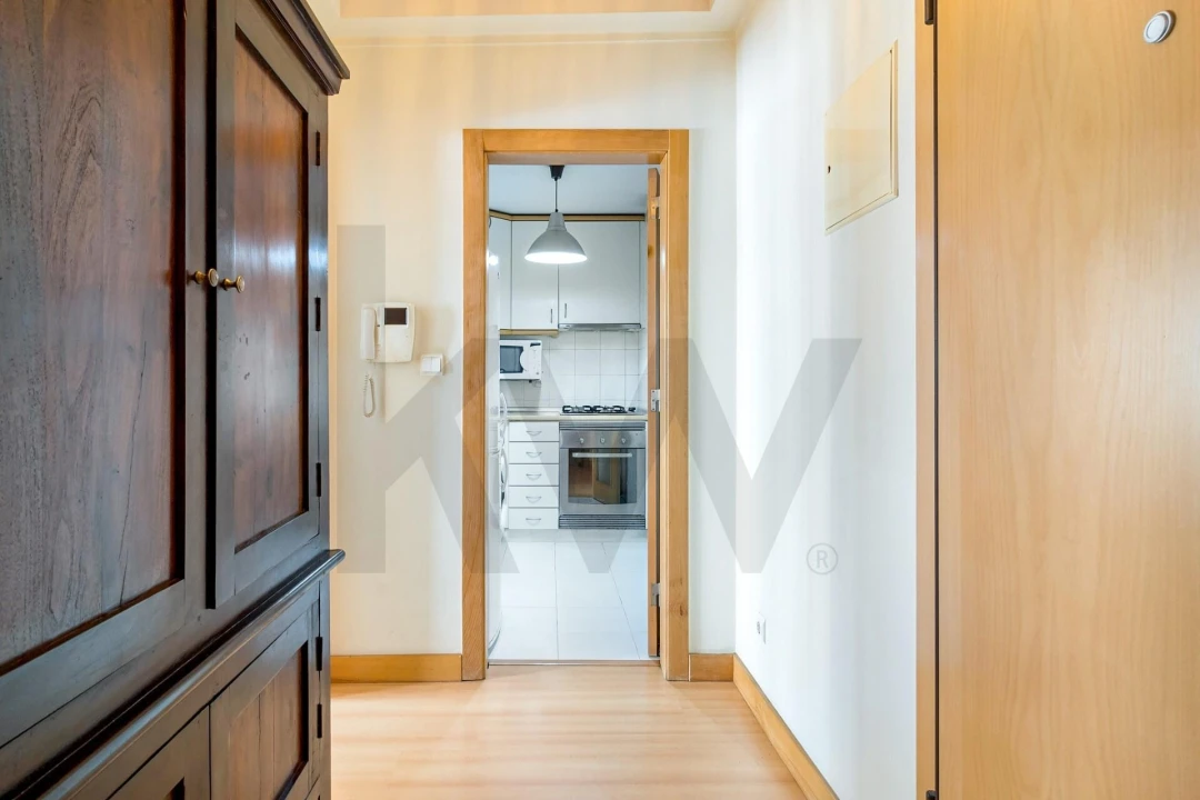 Apartamento T1 para Venda em Santo António Foto 12