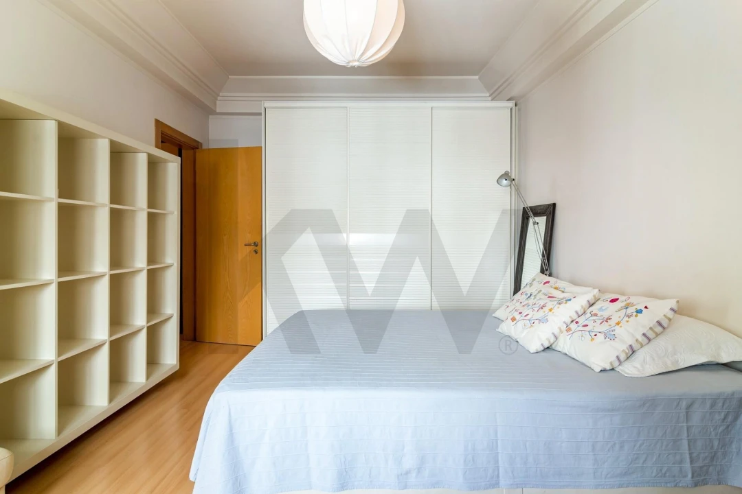 Apartamento T1 para Venda em Santo António Foto 7