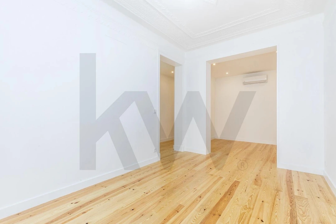 Apartamento T2 para Venda em Arroios Foto 15