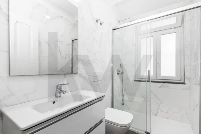 Apartamento T2 para Venda em Arroios