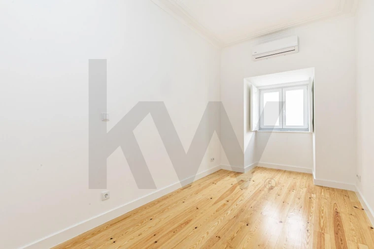Apartamento T2 para Venda em Arroios Foto 8