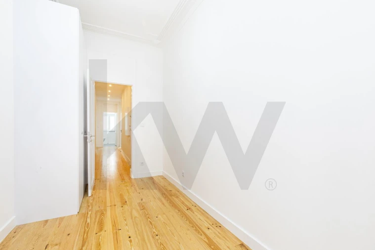 Apartamento T2 para Venda em Arroios Foto 3