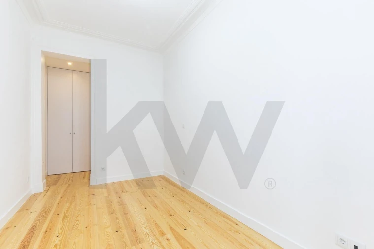 Apartamento T2 para Venda em Arroios Foto 7