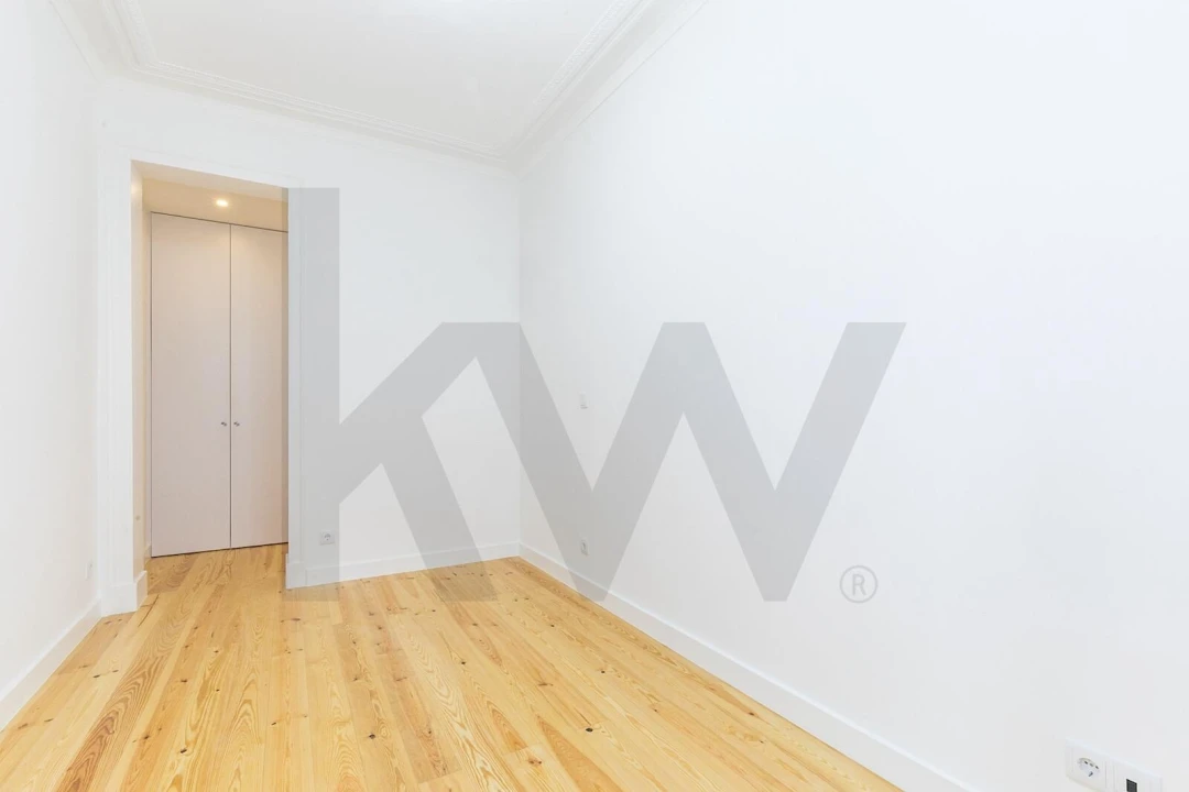 Apartamento T2 para Venda em Arroios Foto 7
