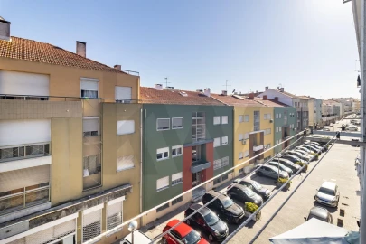 Apartamento T2 para Venda em Baixa da Banheira e Vale da Amoreira