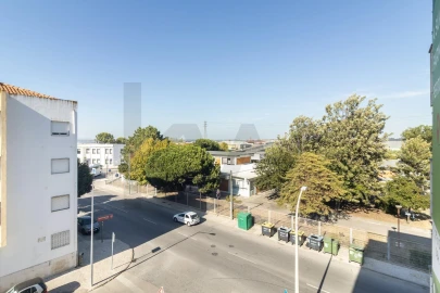 Apartamento T2 para Venda em Baixa da Banheira e Vale da Amoreira