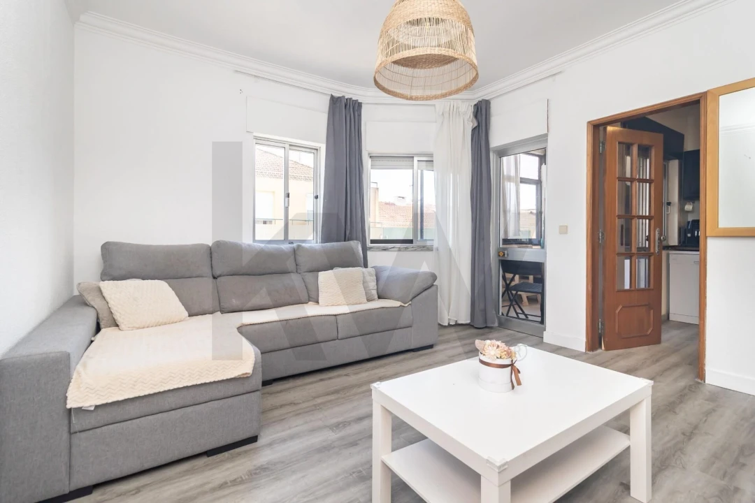 Apartamento T2 para Venda em Baixa da Banheira e Vale da Amoreira Foto 1
