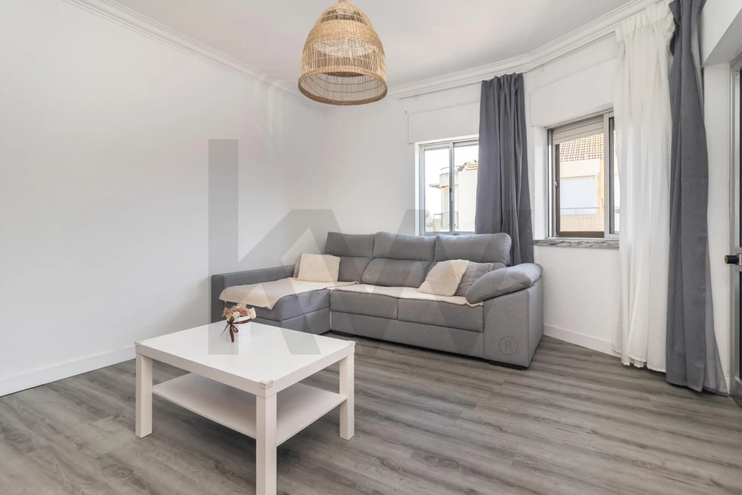 Apartamento T2 para Venda em Baixa da Banheira e Vale da Amoreira Foto 11