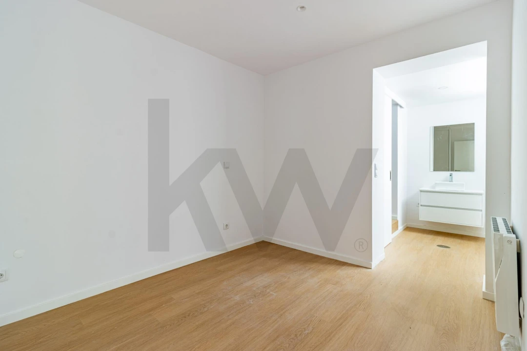 Apartamento T1 para Venda em Mafamude e Vilar do Paraíso Foto 6