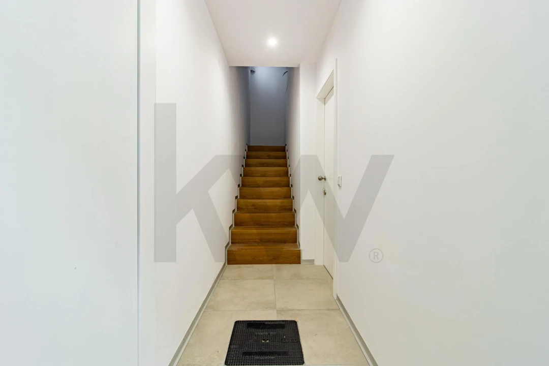 Apartamento T1 para Venda em Mafamude e Vilar do Paraíso Foto 15