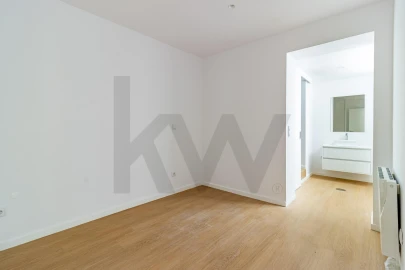 Apartamento T1 para Venda em Mafamude e Vilar do Paraíso