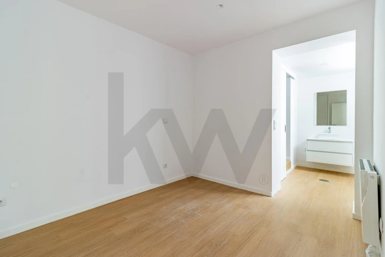 Apartamento T1 para Venda em Mafamude e Vilar do Paraíso Foto 6