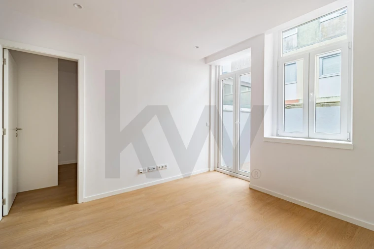 Apartamento T1 para Venda em Mafamude e Vilar do Paraíso Foto 3