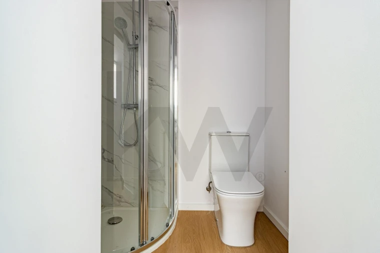 Apartamento T1 para Venda em Mafamude e Vilar do Paraíso Foto 10