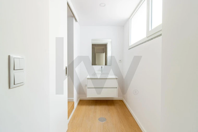 Apartamento T1 para Venda em Mafamude e Vilar do Paraíso Foto 9